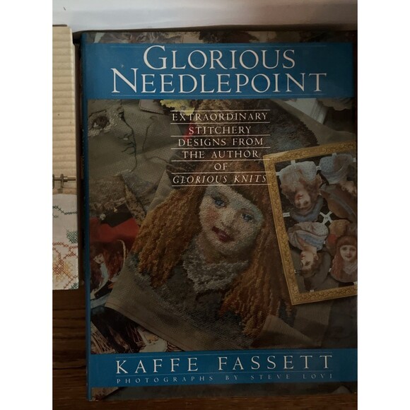 Lot of 2 Vtg Hardcover Needlepoint Books Guide Reference Illustrations - Picture 3 of 6